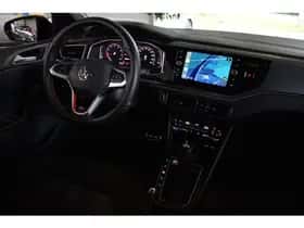 Volkswagen Polo (2024) thumbnail 2