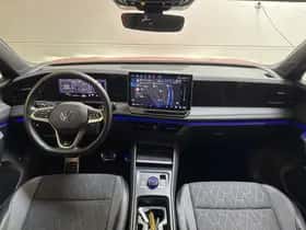 Volkswagen Tiguan (2025) thumbnail 2