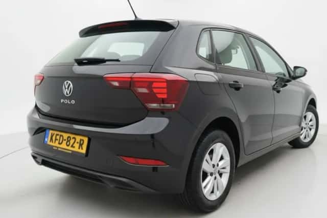 Volkswagen Polo (2022) thumbnail 3
