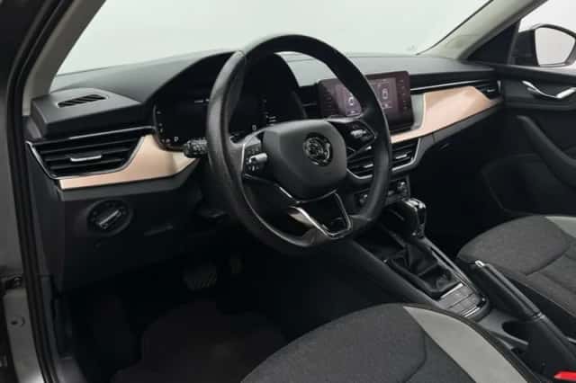 Škoda Kamiq (2023) thumbnail 6