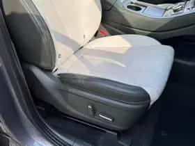 Hyundai Santa Fe (2021) thumbnail 25