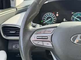 Hyundai Santa Fe (2021) thumbnail 35