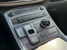 Hyundai Santa Fe (2021) thumbnail 39