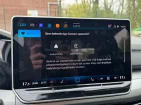 Volkswagen Golf (2025) thumbnail 36