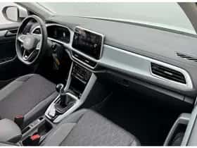Volkswagen T-Roc thumbnail 14