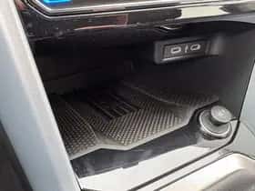 Volkswagen T-Roc (2025) thumbnail 24