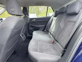 Volkswagen Golf thumbnail 22