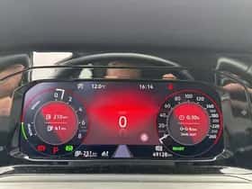 Volkswagen Golf (2022) thumbnail 26