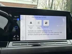 Volkswagen Golf thumbnail 43