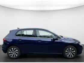 Volkswagen Golf (2022) thumbnail 6