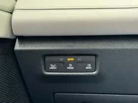 Volkswagen Tiguan (2025) thumbnail 24