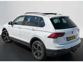 Volkswagen Tiguan (2022) thumbnail 2