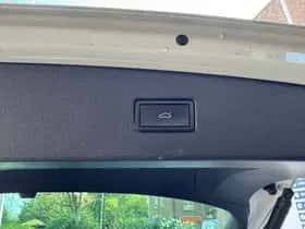 Volkswagen Tiguan (2022) thumbnail 13
