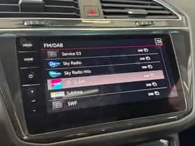 Volkswagen Tiguan (2022) thumbnail 25