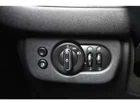 MINI Clubman (2017) thumbnail 12