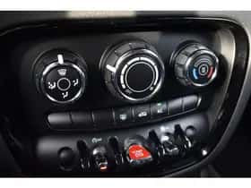 MINI Clubman (2017) thumbnail 17