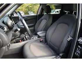 MINI Clubman (2017) thumbnail 26
