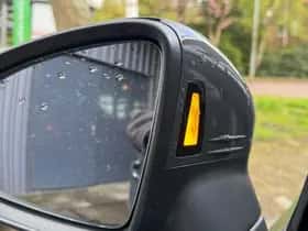 Volkswagen Tiguan (2022) thumbnail 20