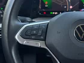 Volkswagen Golf (2022) thumbnail 26