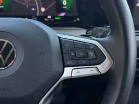 Volkswagen Golf (2022) thumbnail 27