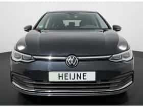 Volkswagen Golf (2022) thumbnail 4