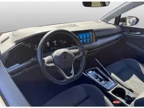 Volkswagen Golf (2022) thumbnail 10