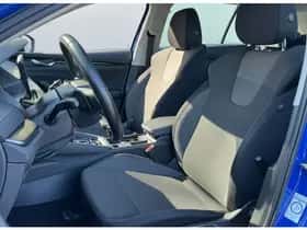 Škoda Octavia (2022) thumbnail 16