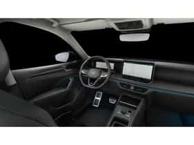 Volkswagen Tiguan (2025) thumbnail 4