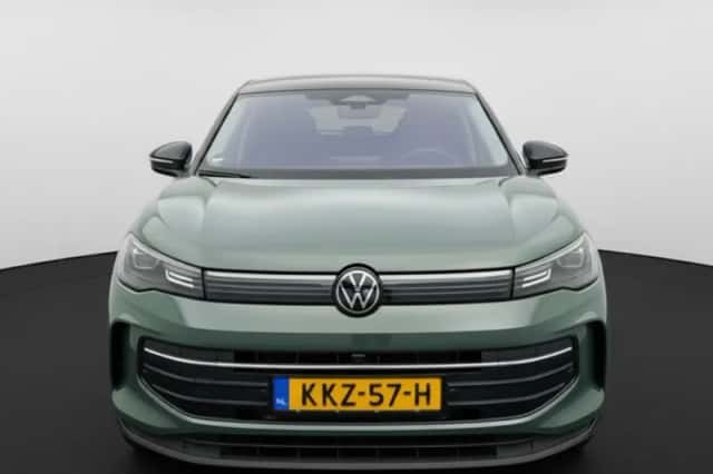Volkswagen Tiguan (2025) thumbnail 6