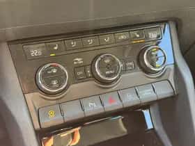Škoda Karoq (2023) thumbnail 25