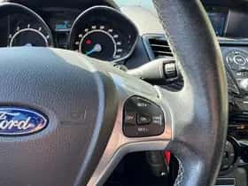 Ford Fiesta (2015) thumbnail 21
