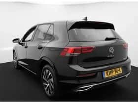 Volkswagen Golf (2022) thumbnail 10