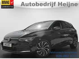 Volkswagen Golf (2022) thumbnail 1