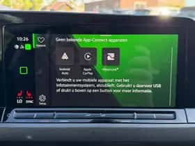 Volkswagen Golf (2022) thumbnail 29