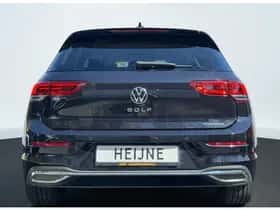 Volkswagen Golf (2022) thumbnail 5