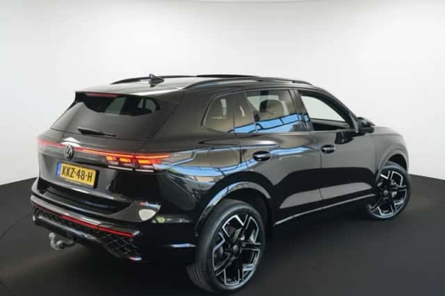 Volkswagen Tiguan (2025) thumbnail 2