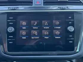 Volkswagen Tiguan (2022) thumbnail 26