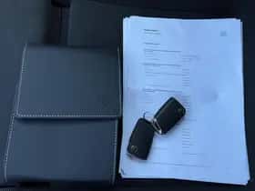 Volkswagen Tiguan (2022) thumbnail 37