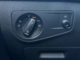 Volkswagen Tiguan (2022) thumbnail 18