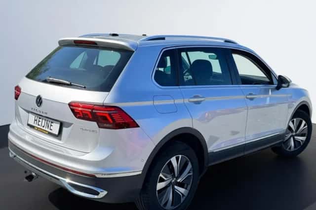 Volkswagen Tiguan (2022) thumbnail 4