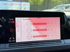 Volkswagen Golf (2022) thumbnail 41
