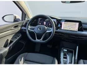 Volkswagen Golf (2022) thumbnail 7