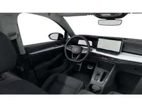 Volkswagen Golf (2025) thumbnail 7