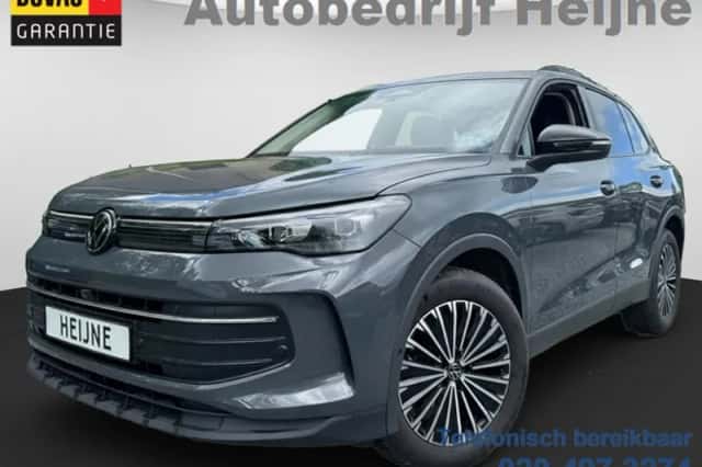 Volkswagen Tiguan (2025) thumbnail 1