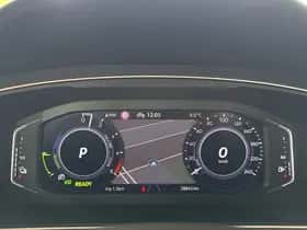 Volkswagen Tiguan (2022) thumbnail 23