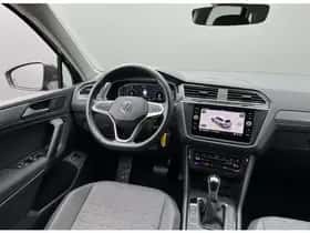Volkswagen Tiguan (2022) thumbnail 6