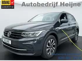 Volkswagen Tiguan (2022)