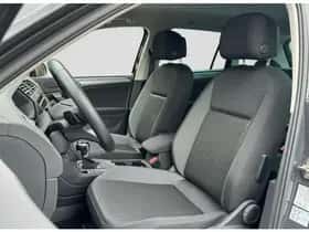 Volkswagen Tiguan (2022) thumbnail 13