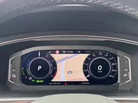 Volkswagen Tiguan (2022) thumbnail 21
