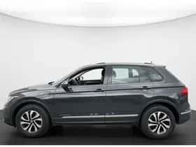 Volkswagen Tiguan (2022) thumbnail 6